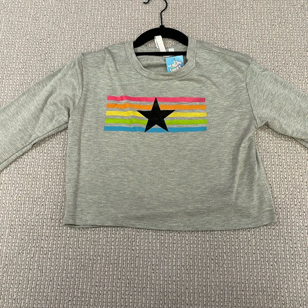 Grey Retro Rainbow Striped and Star Brand New with Tags Longsleeve